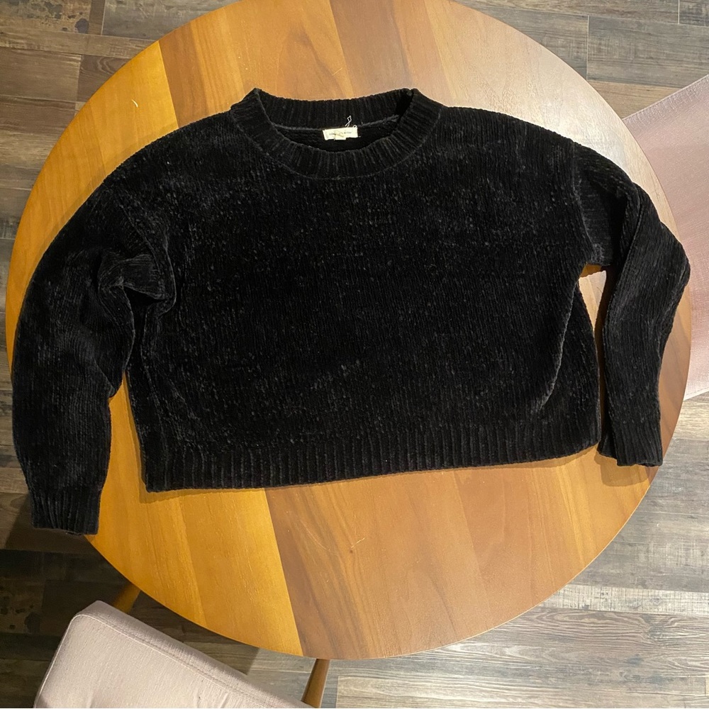 Dark Black Cropped Chenille Sweater